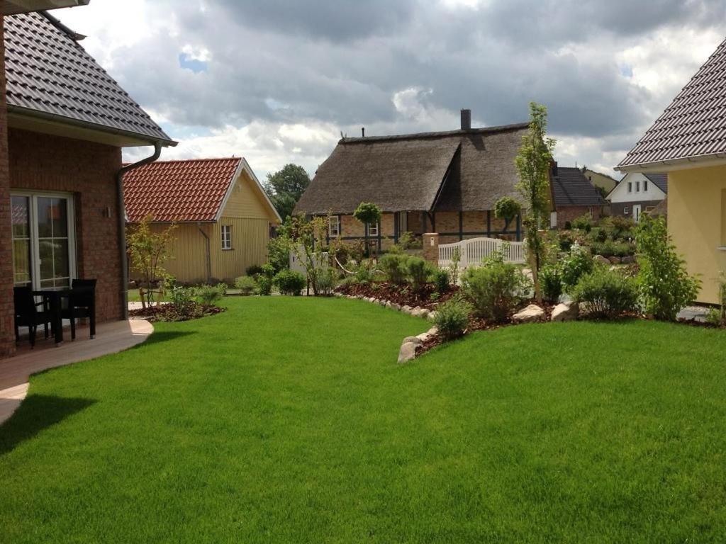 "Sonnenliebe" Ferienhaus Gross Schwansee Exterior foto